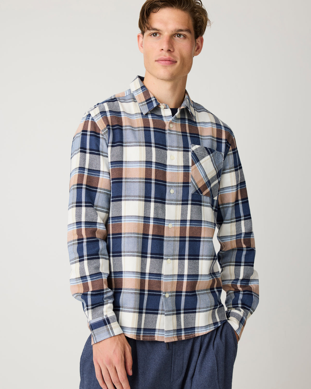 Light flannel checkered costum fit shirt - Navy