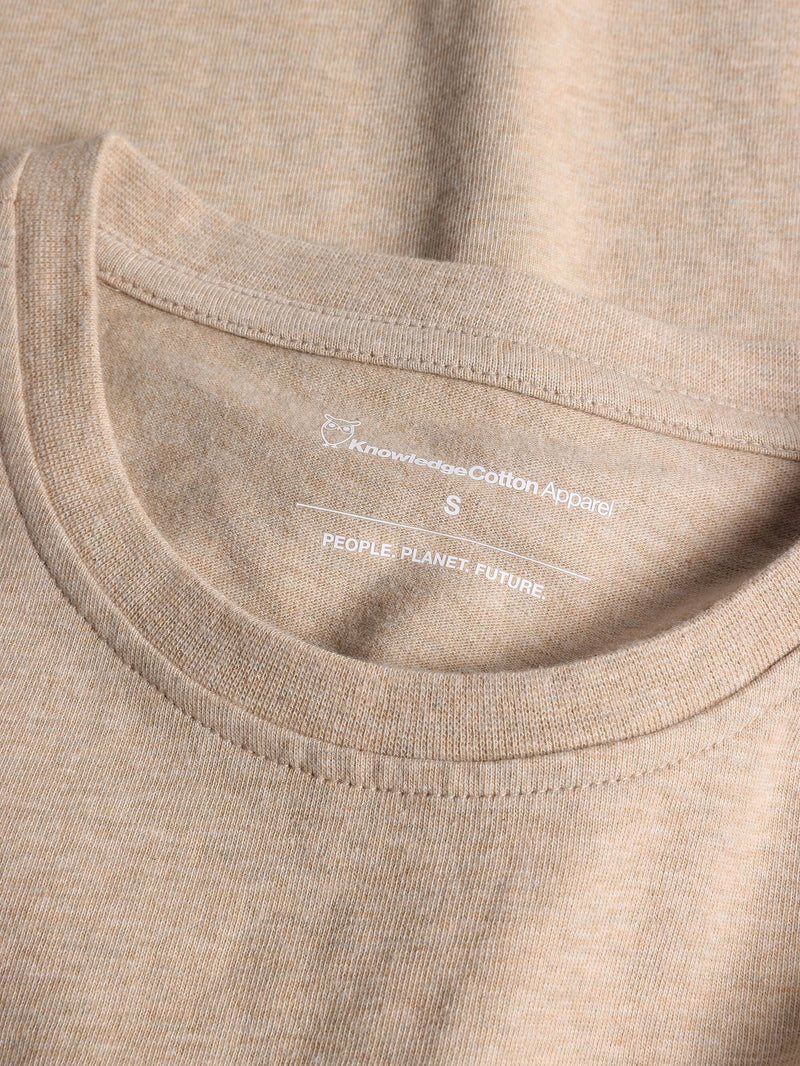 KnowledgeCotton Apparel - WMN Basic badge tee - Regenerative Organic Certified™ - GOTS/Vegan T-shirts 1355 Safari melange