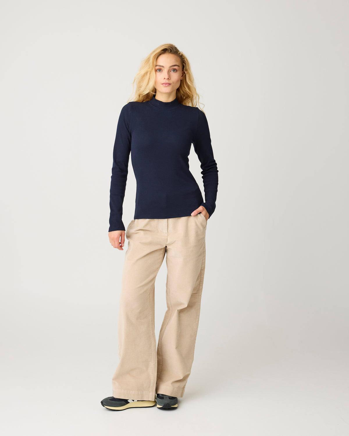 KnowledgeCotton Apparel - WMN Bora wide corduroy pant Pants 1228 Light feather gray