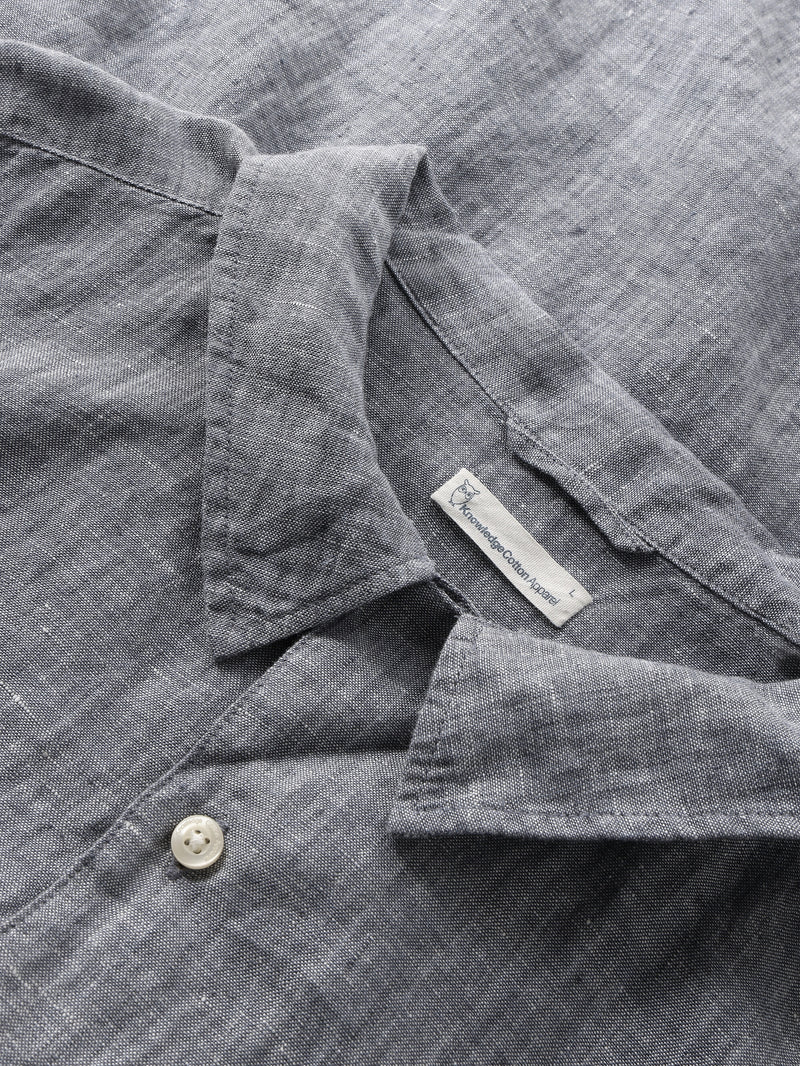 KnowledgeCotton Apparel - MEN Box fit short sleeved linen shirt Shirts 1226 Vintage Indigo