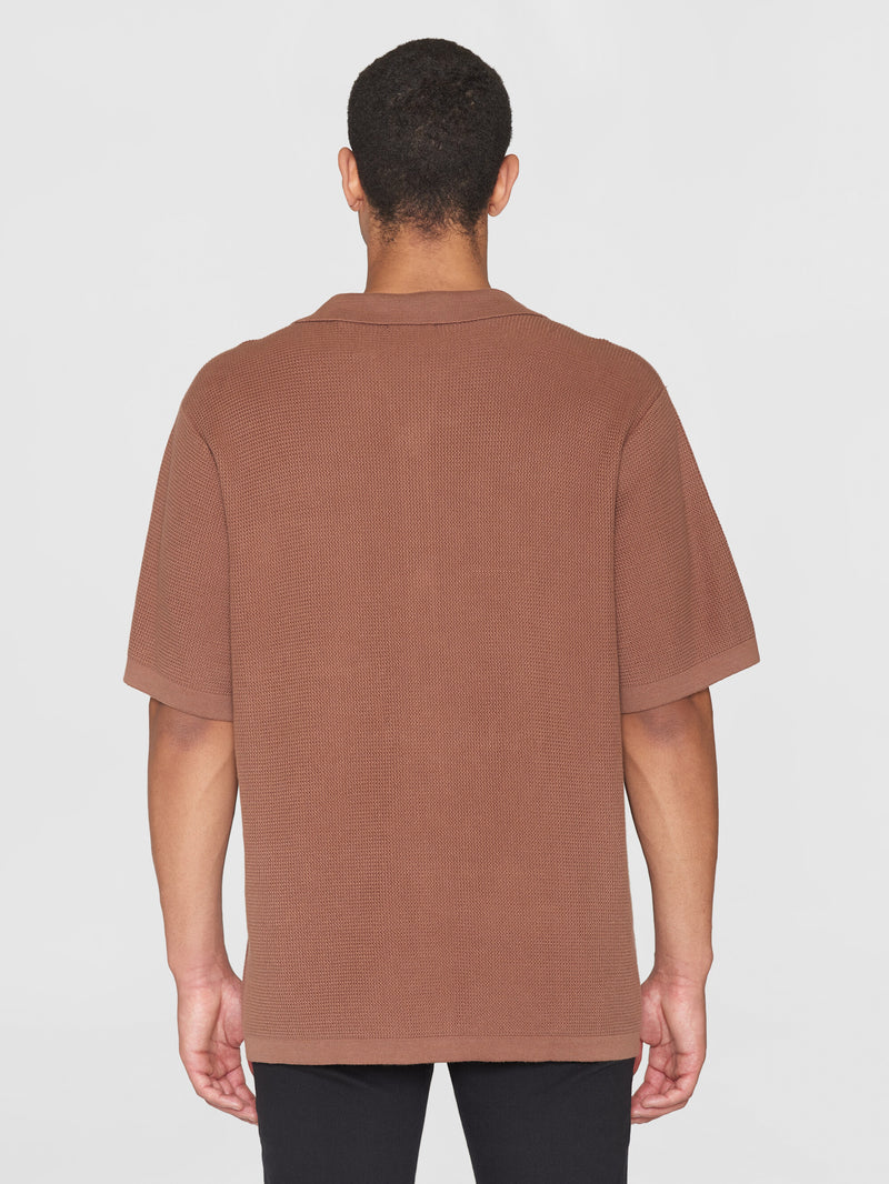 KnowledgeCotton Apparel - MEN Boxy short sleeve structured knitted shirt - Regenerative Organic Certified™ - GOTS/Vegan Knits 1437 Chocolate Malt