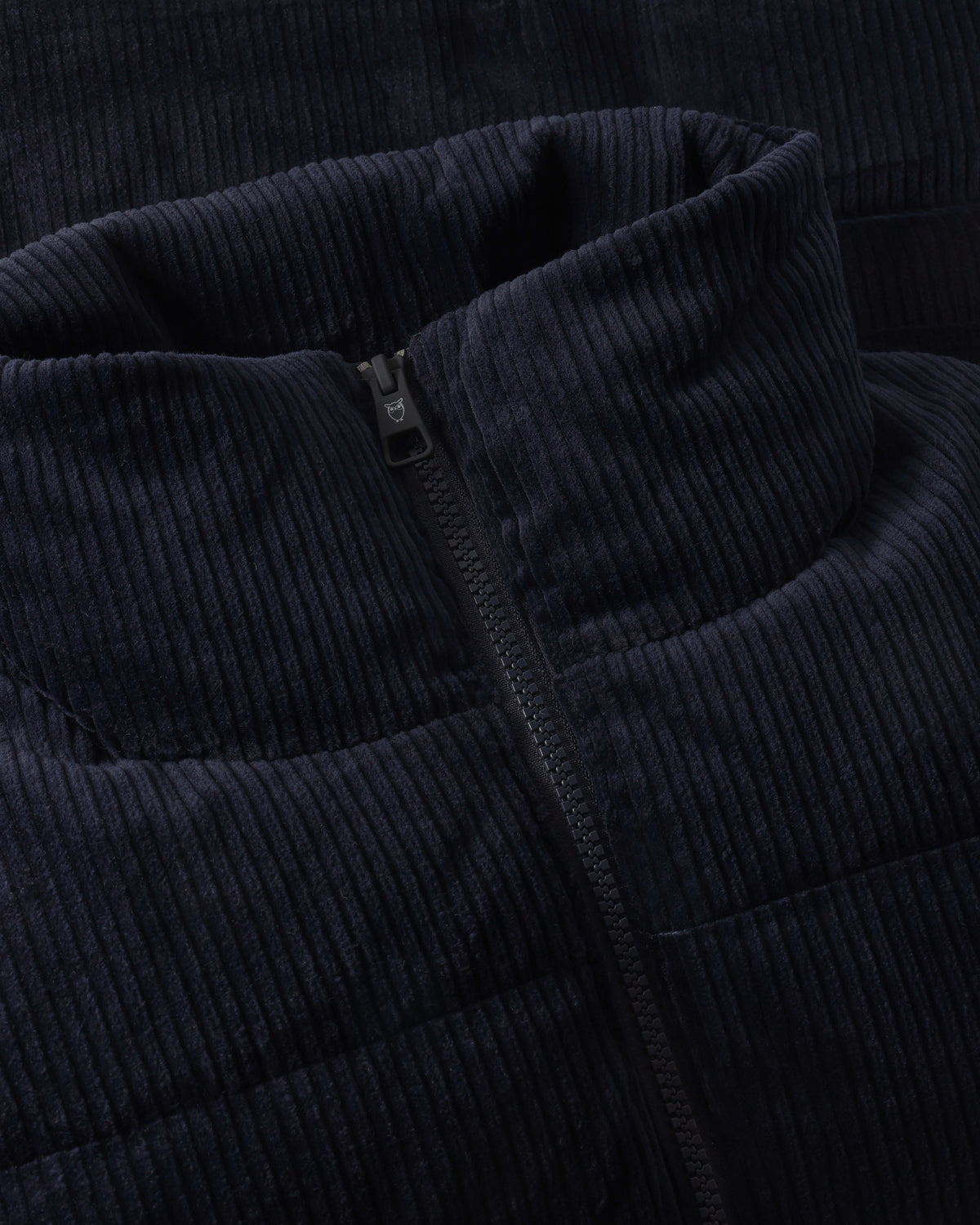 KnowledgeCotton Apparel - MEN Corduroy puffer vest Vests 1412 Night Sky