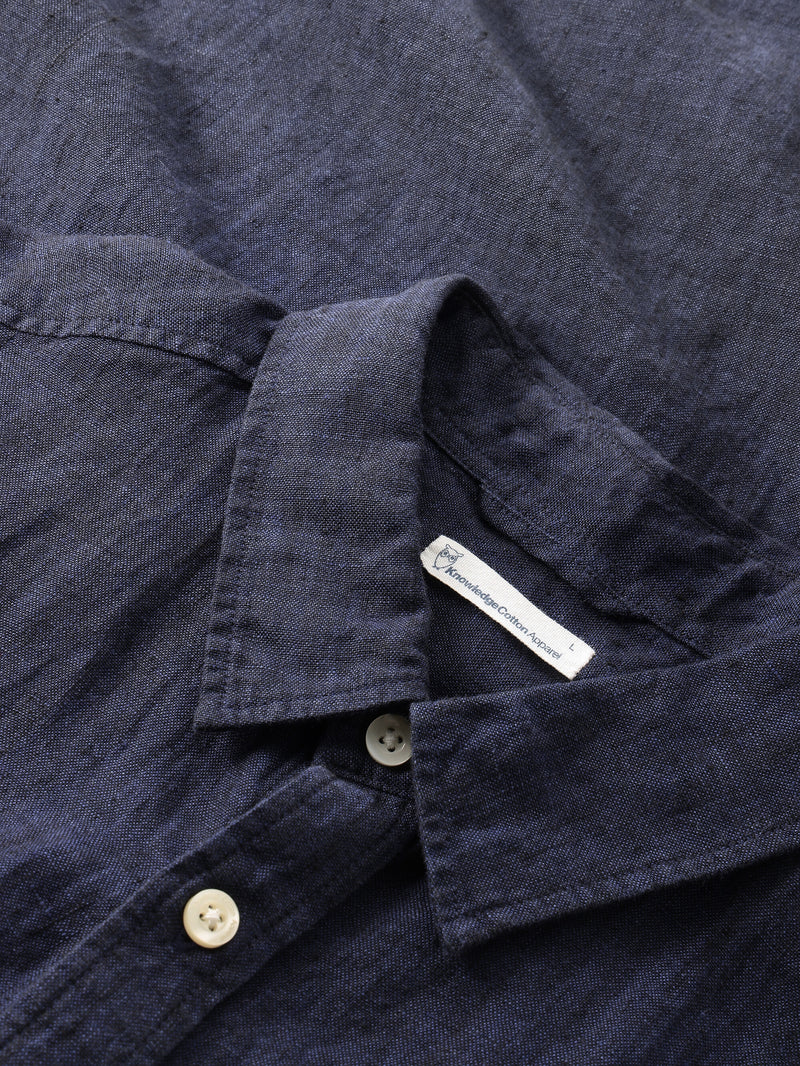 KnowledgeCotton Apparel - MEN Custom fit linen short sleeve shirt Shirts 1450 Yarndyed - Total Eclipse