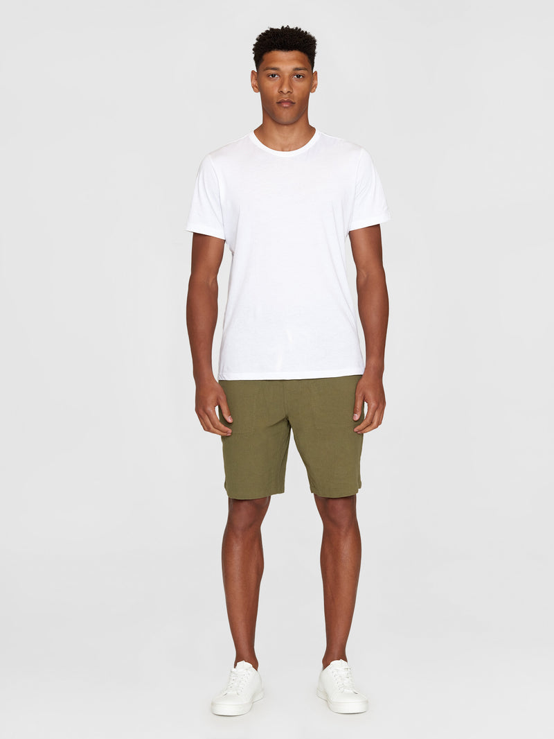 KnowledgeCotton Apparel - MEN FIG loose crushed cotton shorts - GOTS/Vegan Shorts 1068 Burned Olive