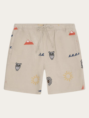 KnowledgeCotton Apparel - MEN Fig loose embroidery shorts Shorts 1228 Light feather gray