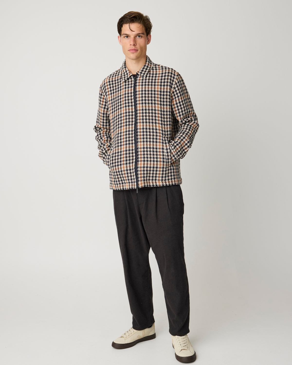 KnowledgeCotton Apparel - MEN Houndtooth zip overshirt Overshirts 7035 Dark Brown check