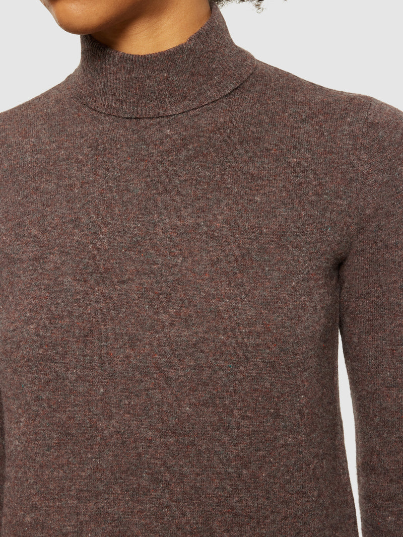 KnowledgeCotton Apparel - WMN Lambswool roll neck Knits 1243 Demitasse (brown)