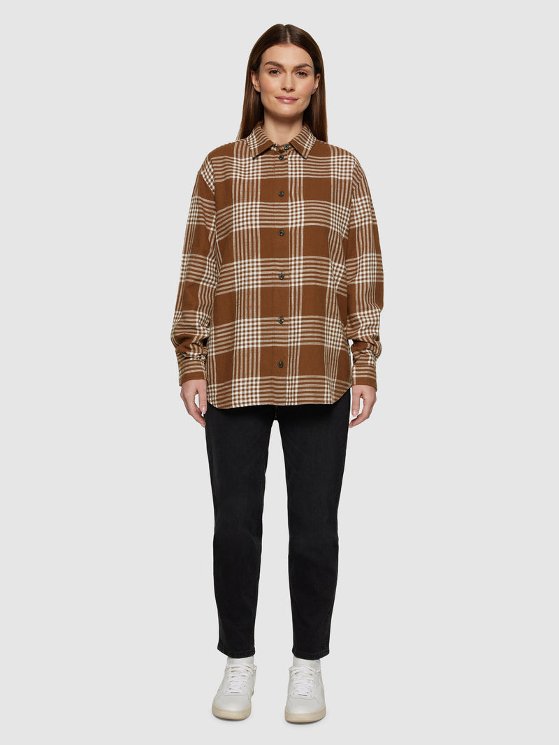 KnowledgeCotton Apparel - WMN Loose check flannel shirt - GOTS/Vegan Shirts 7026 Brown check