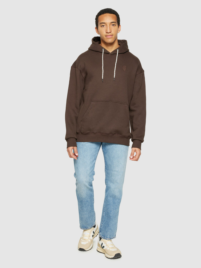 KnowledgeCotton Apparel - MEN Loose fit hood kangaroo pocket sweat with embroidery at chest Sweats 1243 Demitasse (brown)