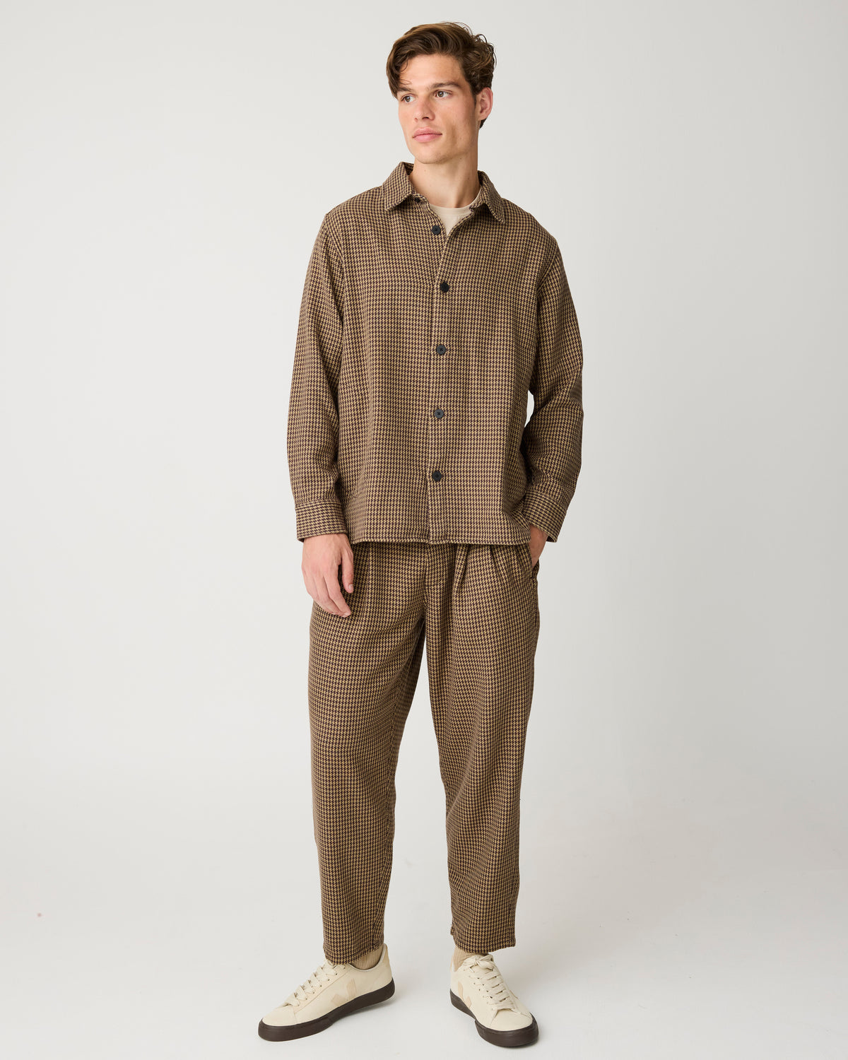 KnowledgeCotton Apparel - MEN Loose houndtooth overshirt Overshirts 7035 Dark Brown check