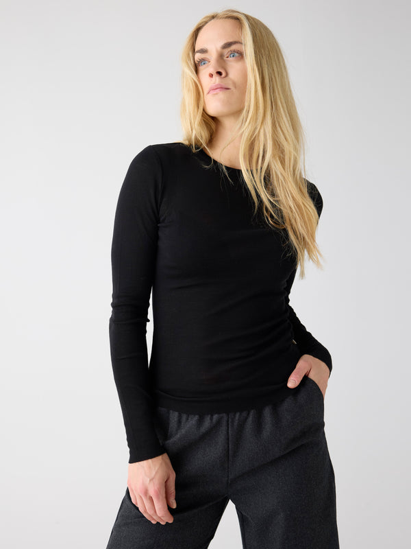 KnowledgeCotton Apparel - WMN Merino rib long sleeve t-shirt Long Sleeves 1300 Black Jet