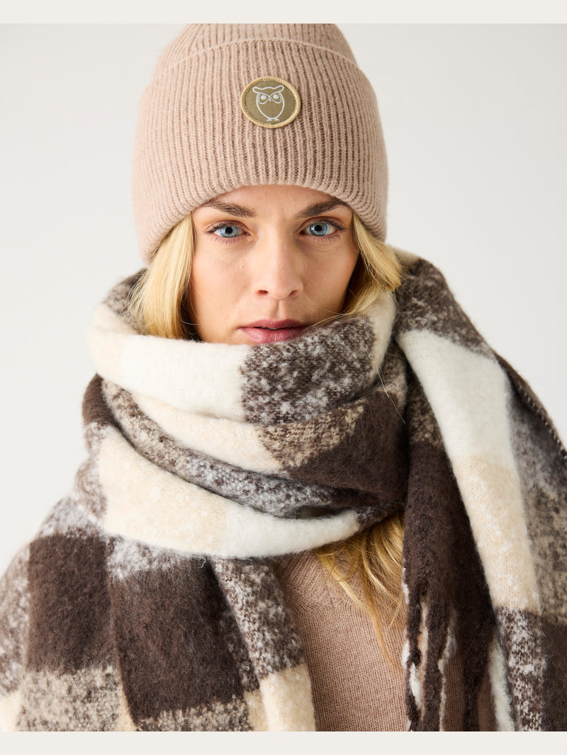 KnowledgeCotton Apparel - UNI Recycled fringe scarf Scarfs 7007 Brown check
