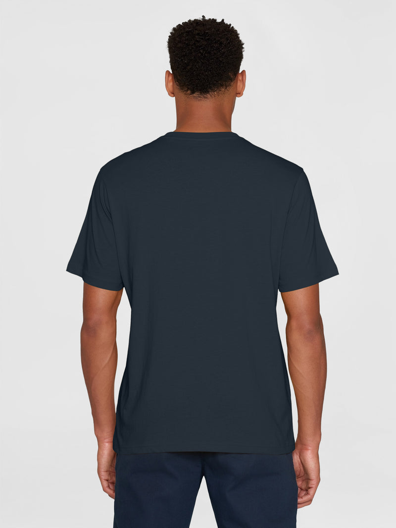 KnowledgeCotton Apparel - MEN Regular big owl front print t-shirt - GOTS T-shirts 1001 Total Eclipse