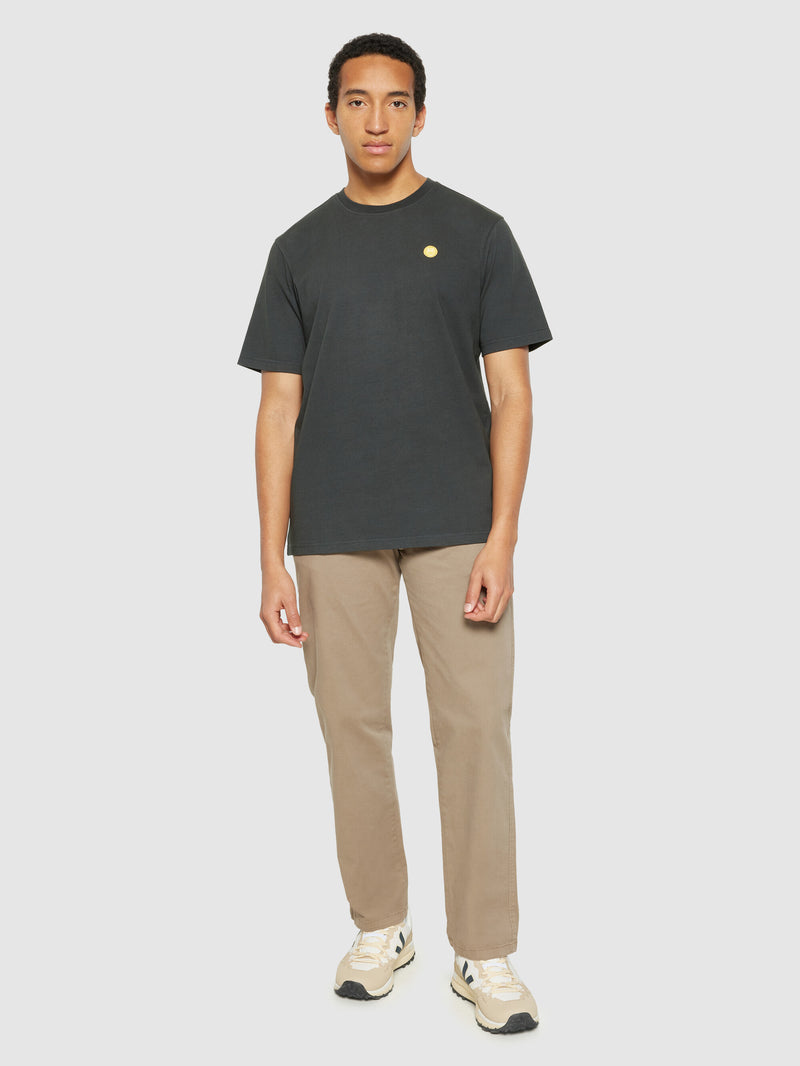 KnowledgeCotton Apparel - MEN Regular fit Badge t-shirt T-shirts 1167 Phantom