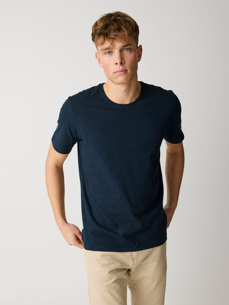 KnowledgeCotton Apparel - MEN Regular fit Basic tee T-shirts 1001 Total Eclipse