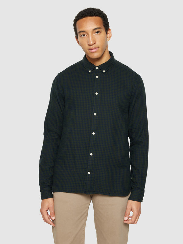 KnowledgeCotton Apparel - MEN Regular fit double layer checkered shirt Shirts 7023 Green check