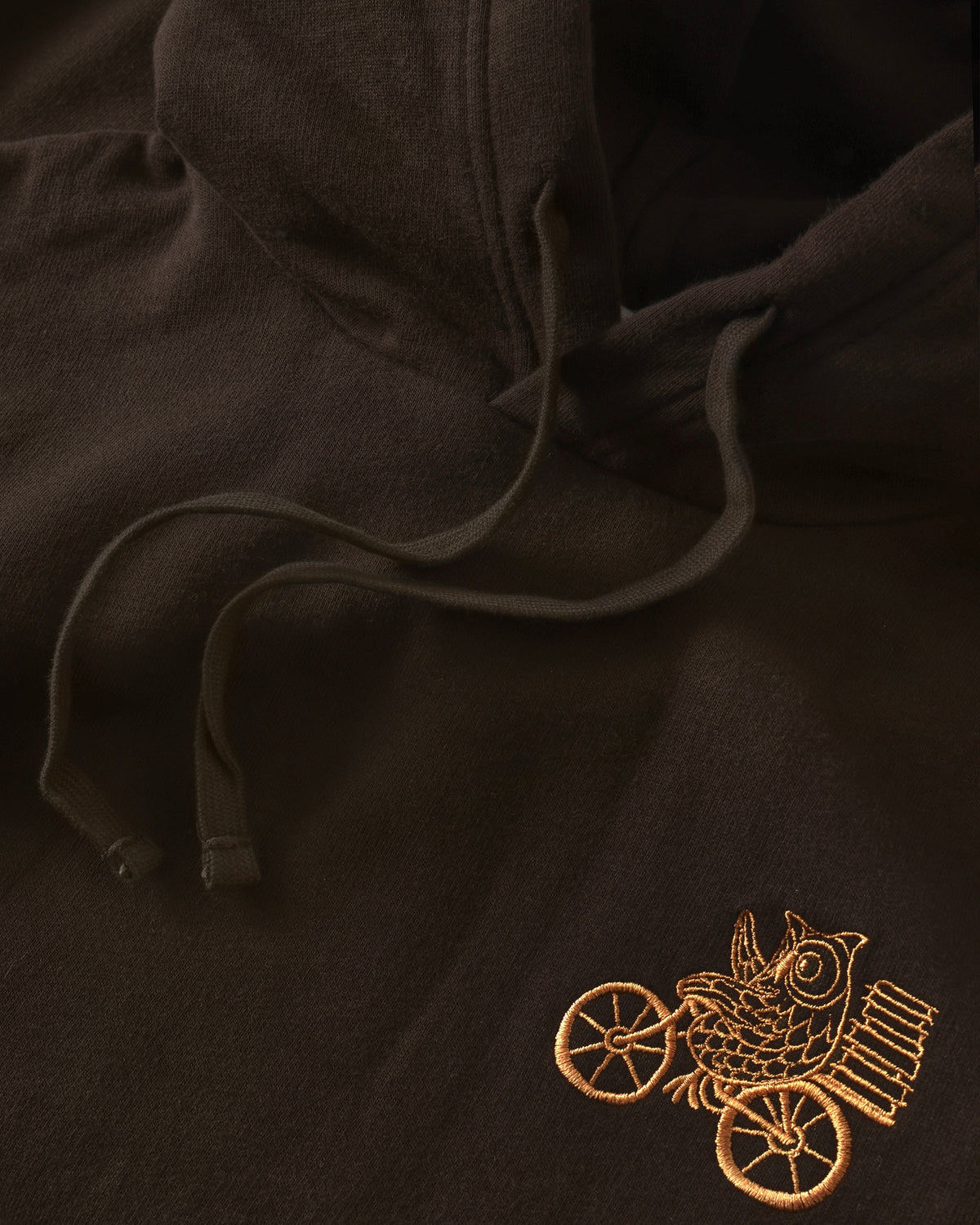 KnowledgeCotton Apparel - MEN Relaxed embroidery hoodie Sweats 1487 Chocolate Torte
