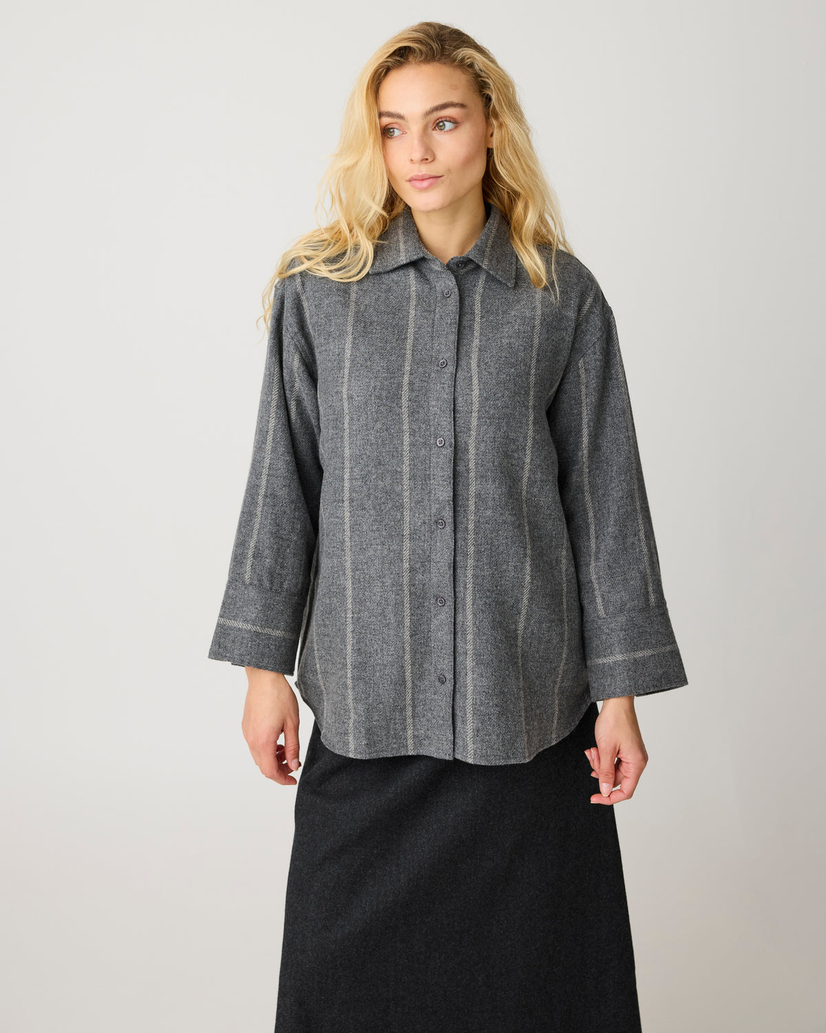 KnowledgeCotton Apparel - WMN Relaxed wool stripe shirt Shirts 8031 Grey stripe