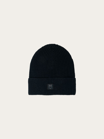 KnowledgeCotton Apparel - UNI Rib badge beanie Hats 1300 Black Jet
