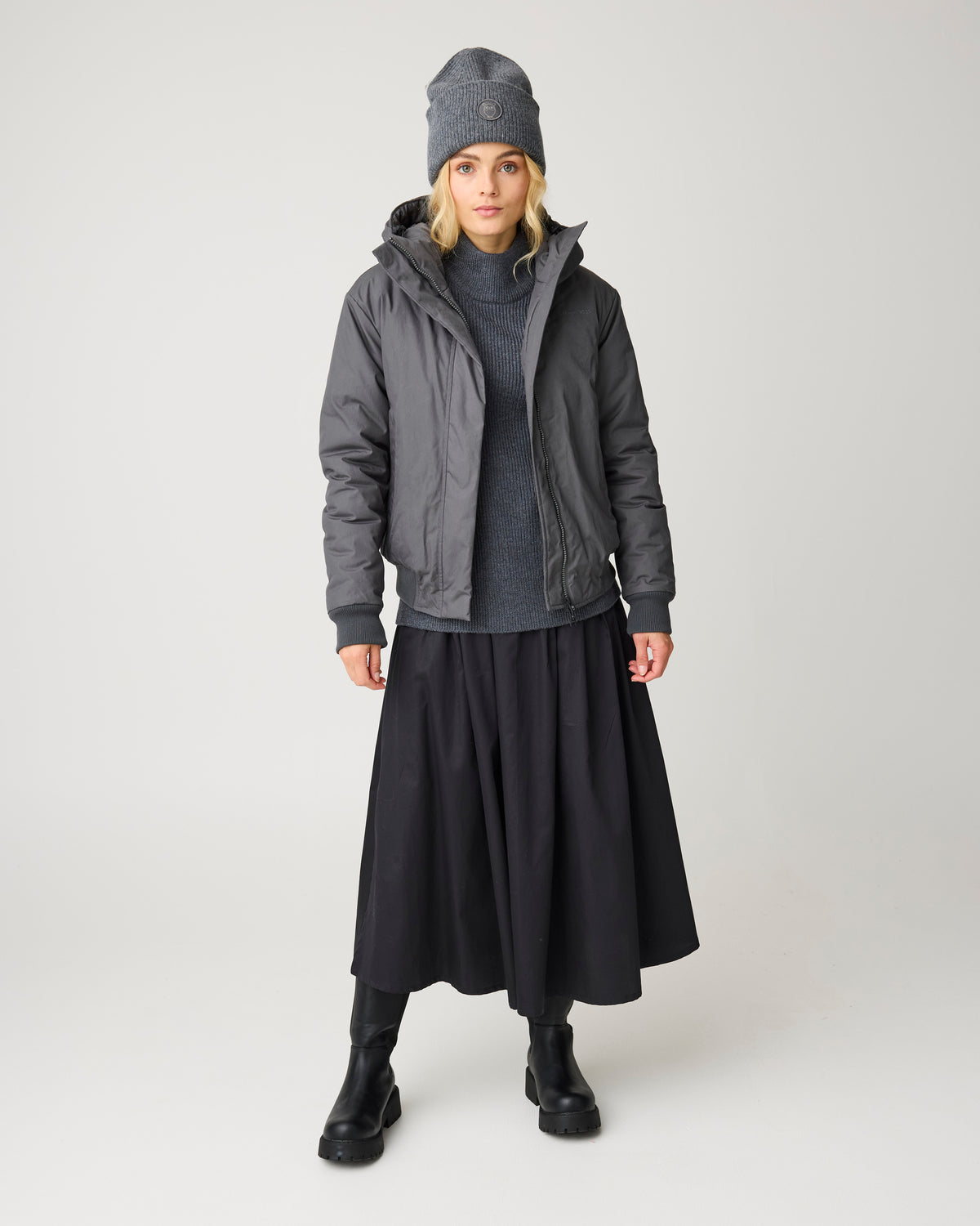 KnowledgeCotton Apparel - WMN Vent 200 insulated bomber jacket Jackets 1504 Volcanic Ash
