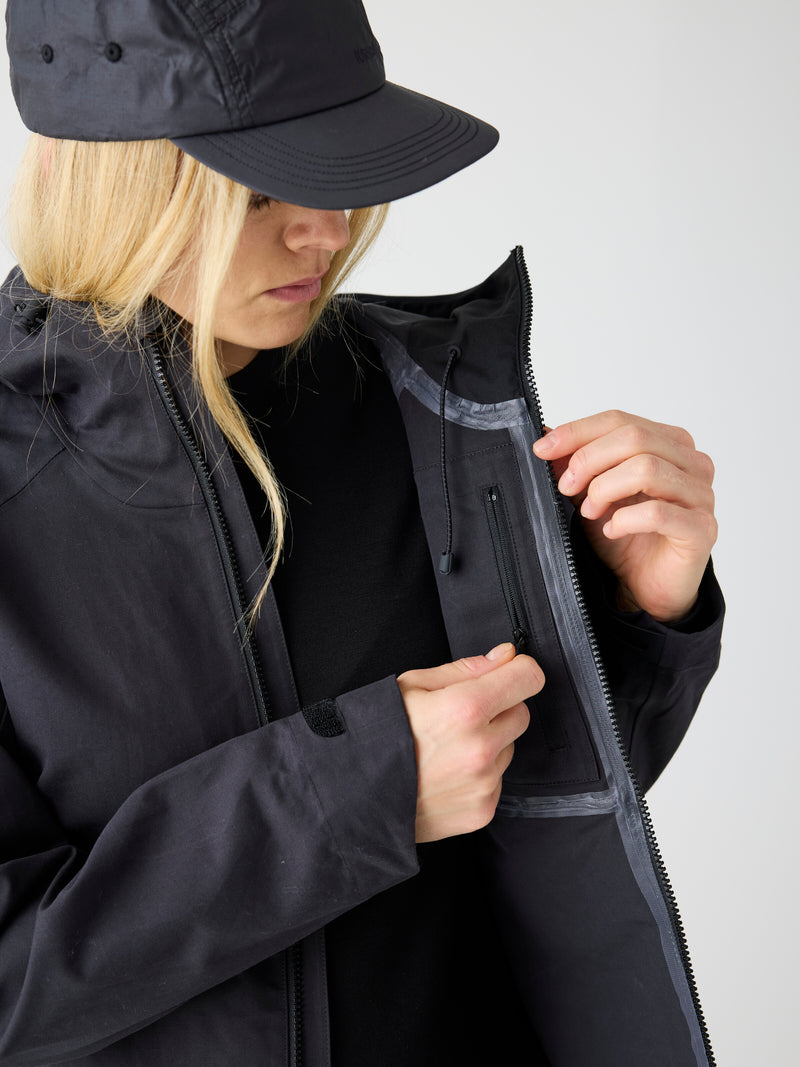 KnowledgeCotton Apparel - WMN Vent canvas 270 shell jacket Jackets 1300 Black Jet