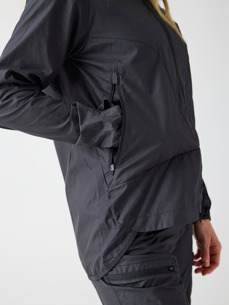 KnowledgeCotton Apparel - WMN Vent ripstop 90 jacket Jackets 1300 Black Jet