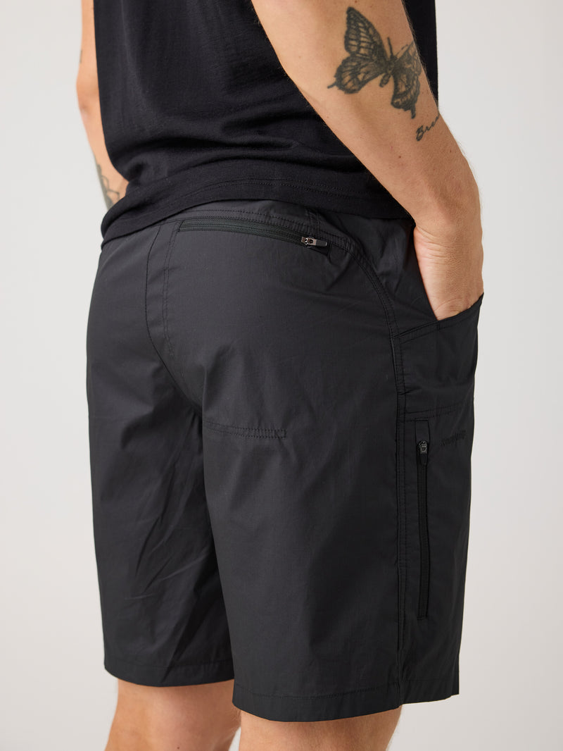 KnowledgeCotton Apparel - MEN Vent ripstop 90 shorts Shorts 1300 Black Jet