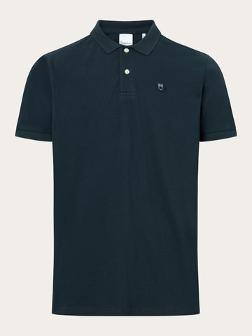 KnowledgeCotton Apparel - MEN Basic badge polo Polos 1001 Total Eclipse