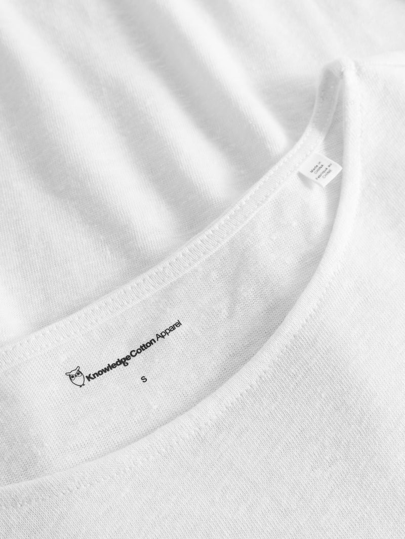 KnowledgeCotton Apparel - WMN Loose fold up linen t-shirt T-shirts 1010 Bright White