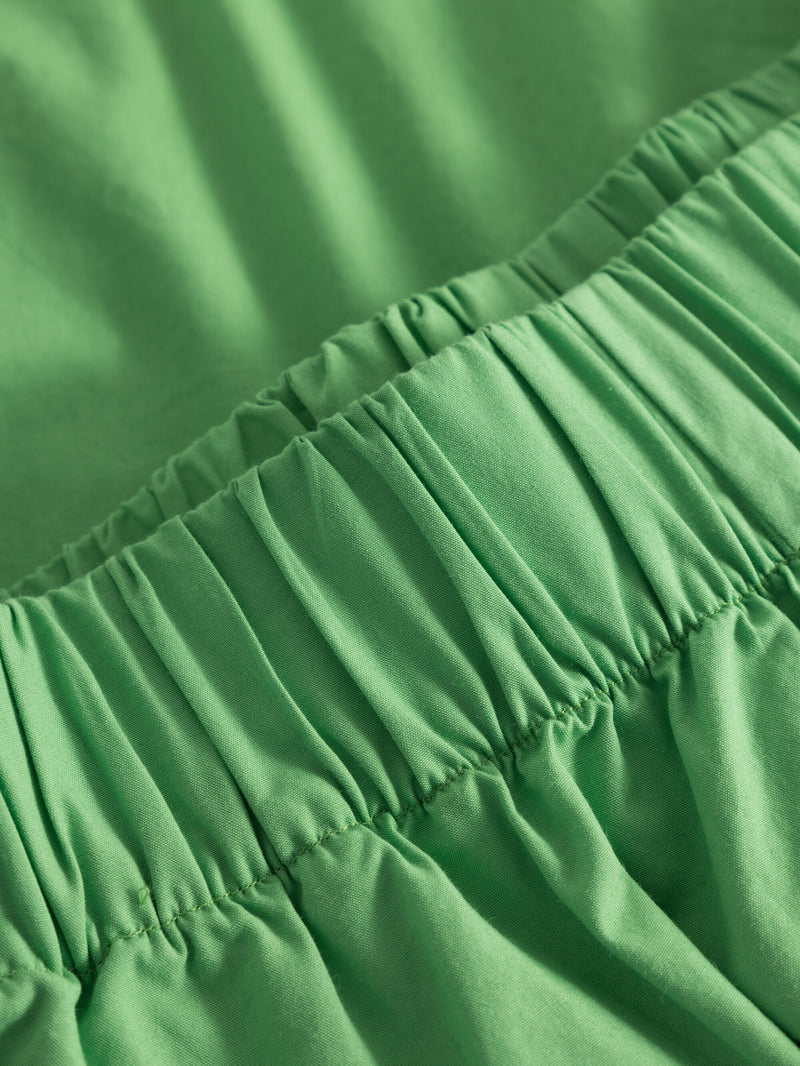 KnowledgeCotton Apparel - WMN Poplin elastic waist shorts Shorts 1218 Vibrant Green